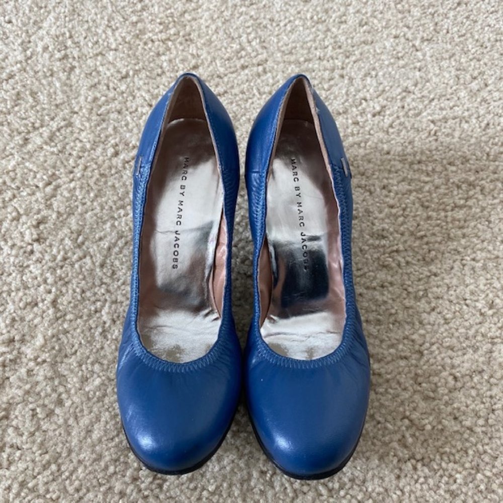 Heels shoes